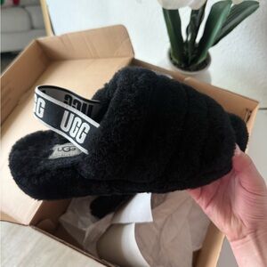 UGG Black Fluffy Slides